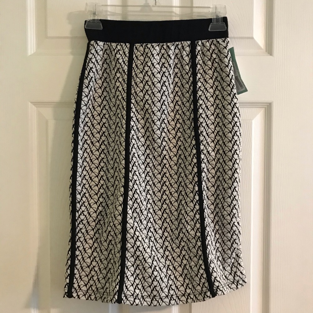 Pencil skirt